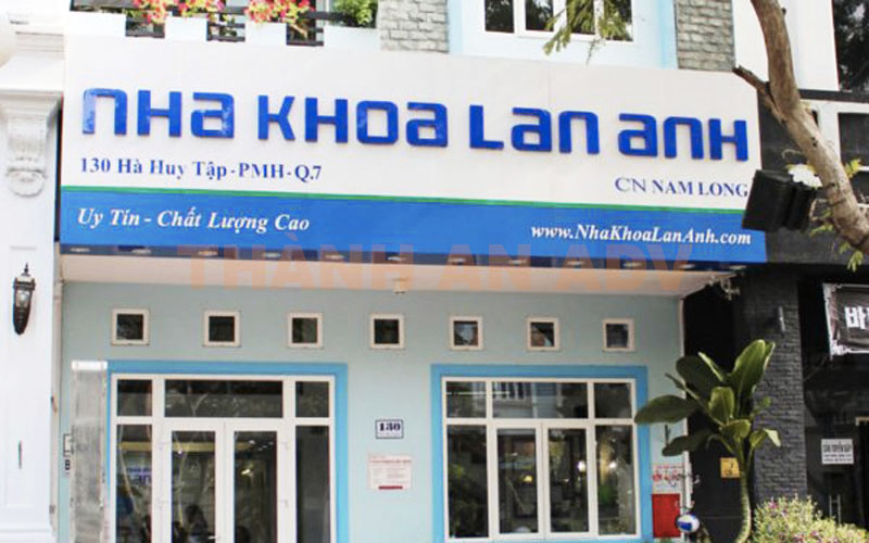 Các mẫu bảng biển hiệu ngành y sĩ đẹp