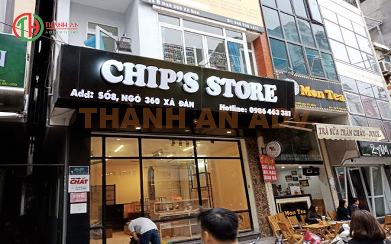 Bảng quảng cáo cửa hàng đẹp