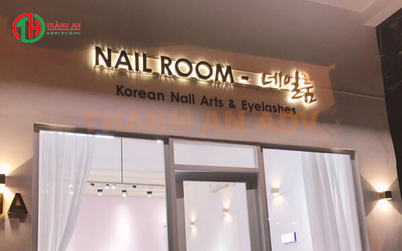 Bảng hiệu nails room cơ sở nails phong cách Hàn Quốc