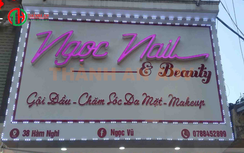 Biển hiệu tiệm Ngọc nails