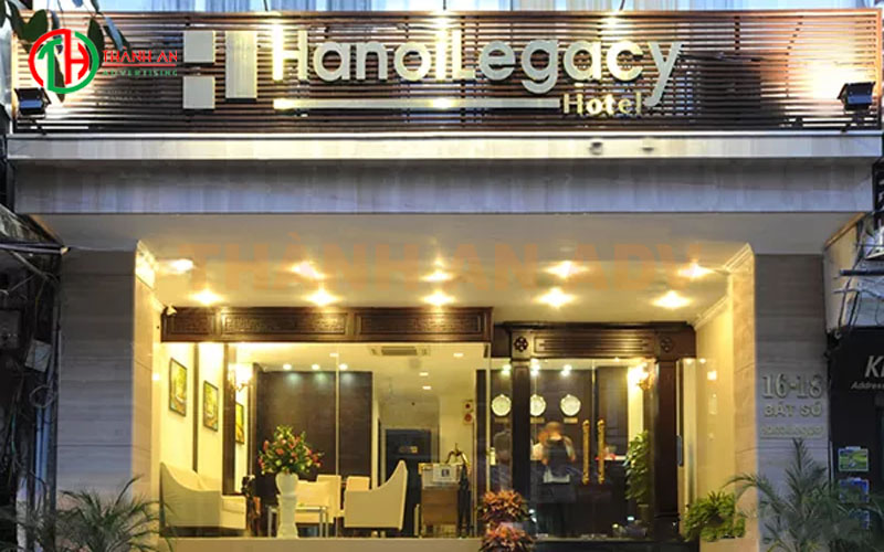Bảng hiệu khách sạn HanoiLegacy Hotel