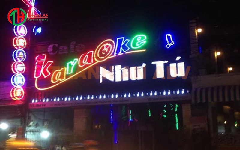 Biển quảng cáo quán karaoke Như Tú